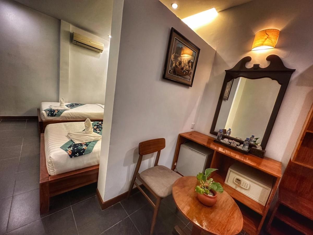 Monsoon Boutique Hotel y Spa Phnom Penh Exterior foto