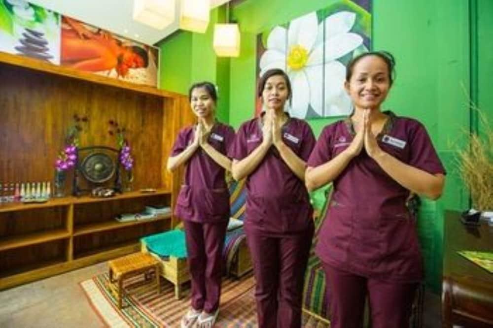 Monsoon Boutique Hotel y Spa Phnom Penh Exterior foto